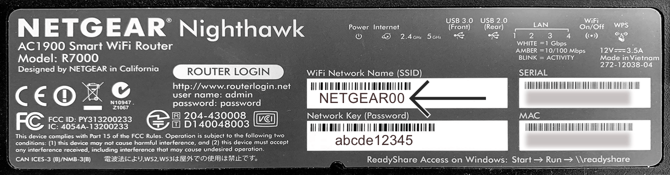 デフォルトのネットワーク名は、Netgearルーターの底面に記載されています。
